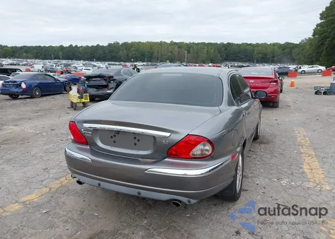 2007 Jaguar X-Type 3.0 from USA, damaged, VIN SAJWA51A67WJ25007